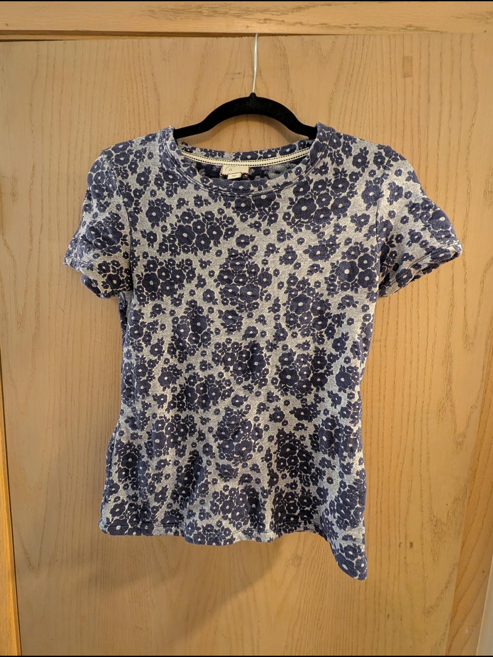 Anthropologie XS Blue Floral Short Sleeve Crewneck Tee - Picture 2 of 5